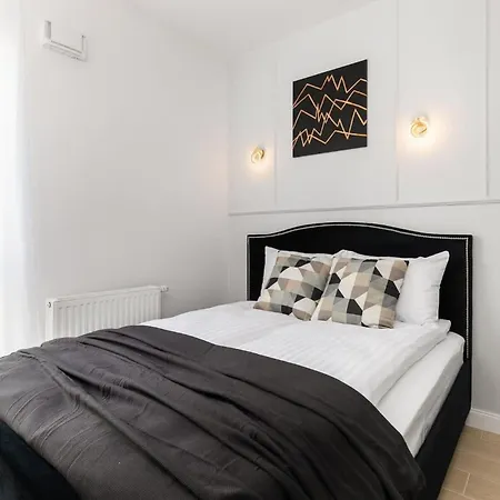 Modern Apartment Warsaw Burakowska By Rent Like Home Exterior foto